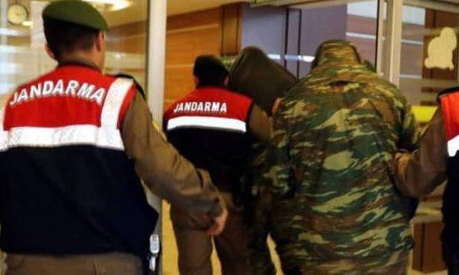 Δημοσκόπηση-κόλαφος για την κυβέρνηση: Άστοχοι και επικίνδυνοι οι χειρισμοί στην υπόθεση των Ελλήνων στρατιωτικών και τα ελληνοτουρκικά – Φόβοι για «θερμό επεισόδιο»